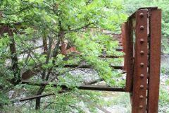 Παλιά γέφυρα (ξύλινου καταστρώματος) στην ορεινή Ναυπακτία. (Κάπου μεταξύ Άνω Χώρας και Αη Λιά)